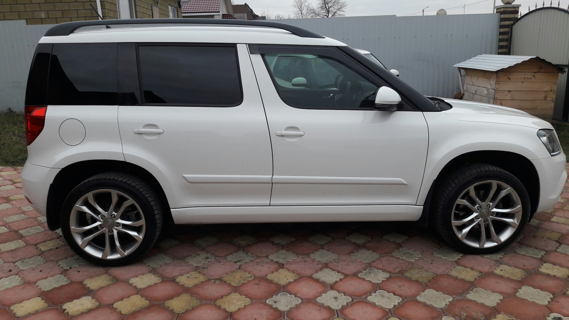 Литые диски йошкар ола. Skoda Yeti диски r16. Skoda Yeti 18 диски. Skoda Yeti диски r17. Skoda Yeti YF 18 дисках.