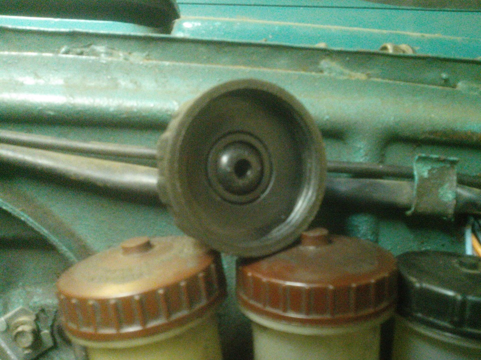 Прокачка тормозов в одиночку — DRIVE2