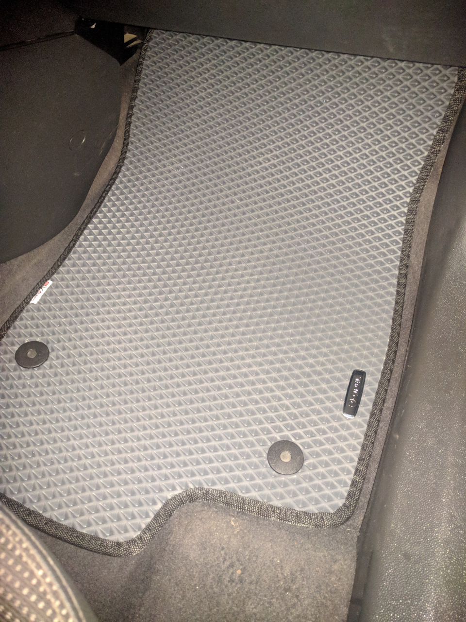 Пассажирский на месте — Opel Astra H