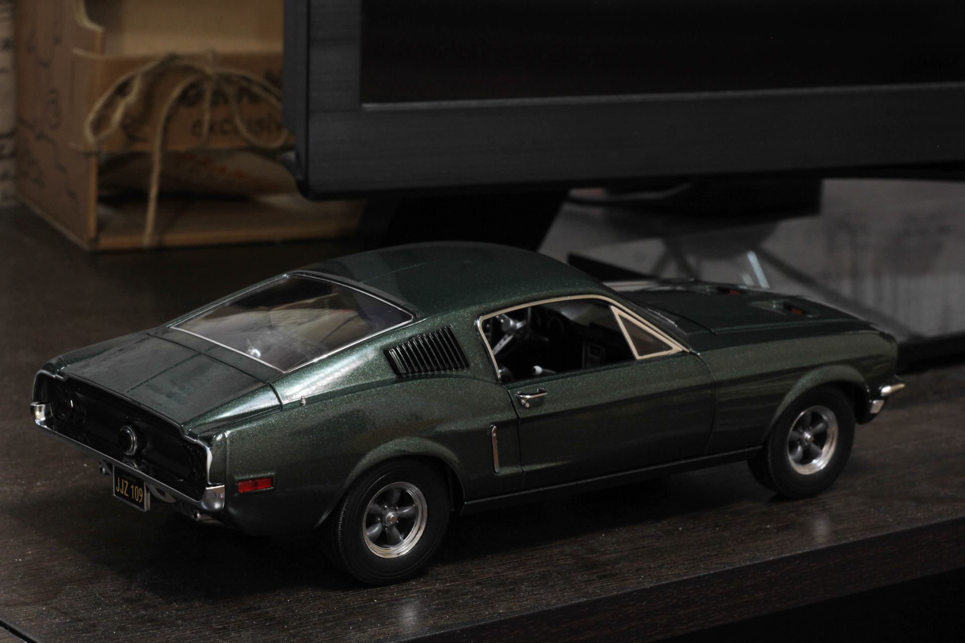 Greenlight 1 18 Ford