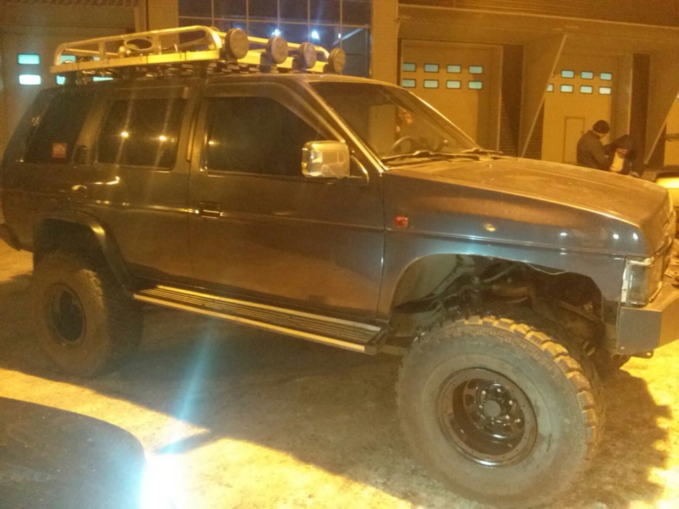 35/12,5/15 — Nissan Terrano I, 3,2 л, 1991 года | шины | DRIVE2