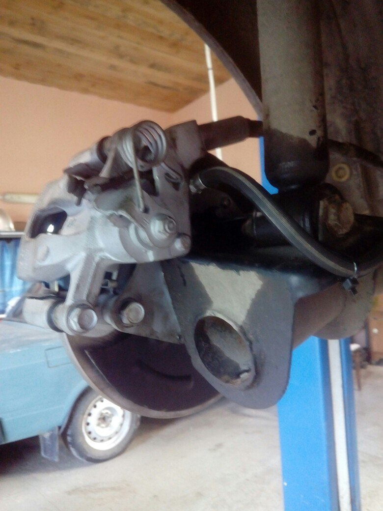 Фото в бортжурнале Lada Приора хэтчбек