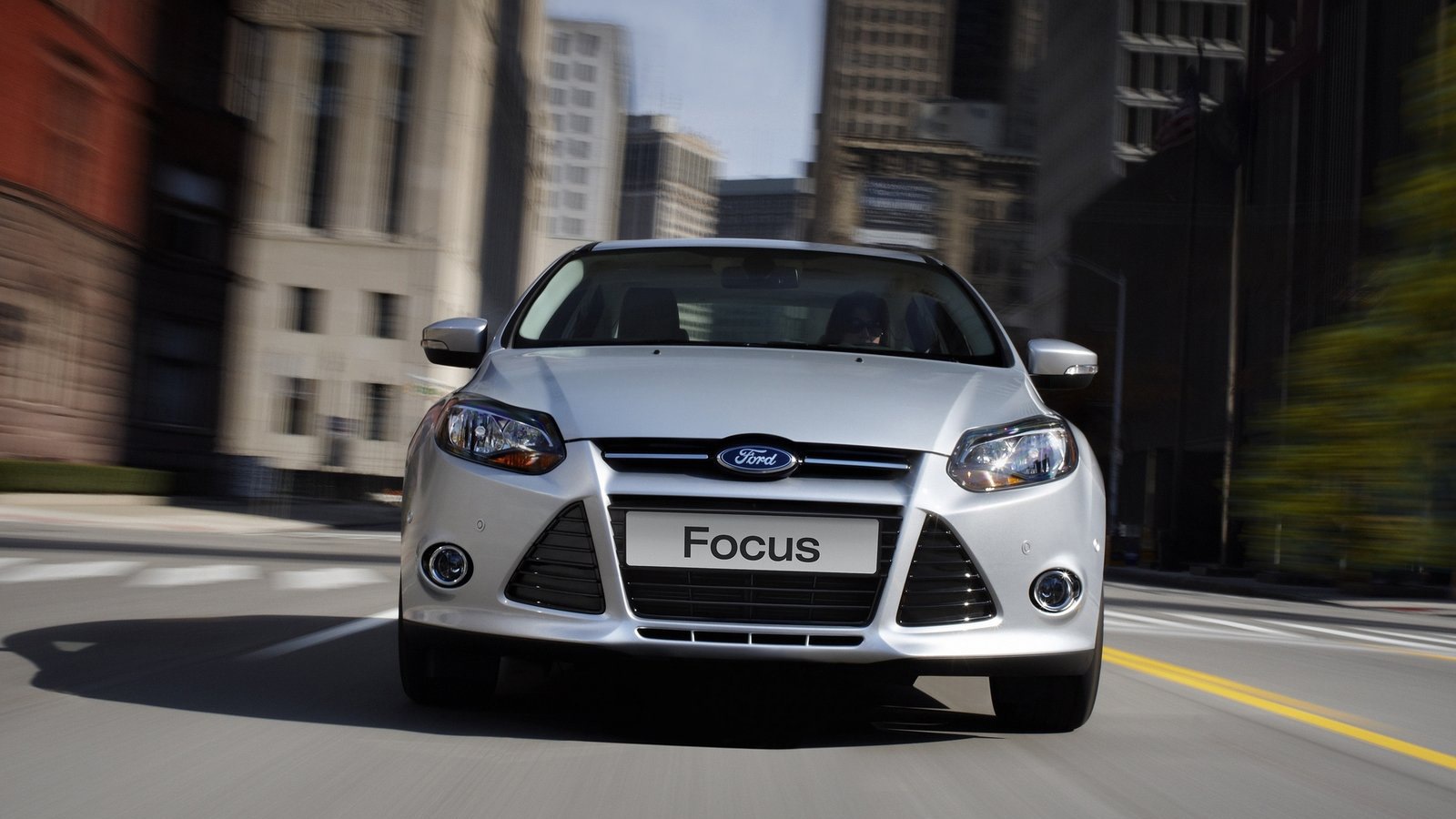 Ford Focus 3 спереди