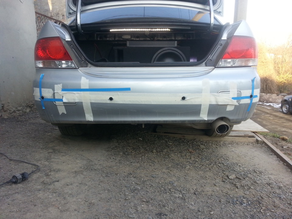 Установка парковочного радара — Mitsubishi Lancer IX, 1,6 л, 2005 года ...