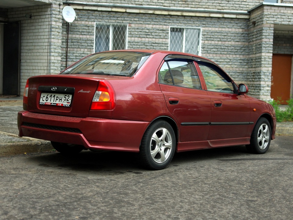 Акцент это. Хендай акцент 2006 красная. Хендай акцент r01. Hyundai Accent красный. Hyundai Accent 97 красный.