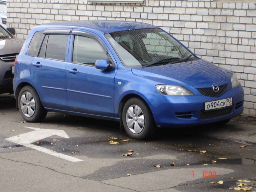 Мазда демио 2003. Mazda Demio 2003. Mazda Demio, 2003 год. Mazda Demio 2003 1.3. Мазда Демио 2003 на15тапках.