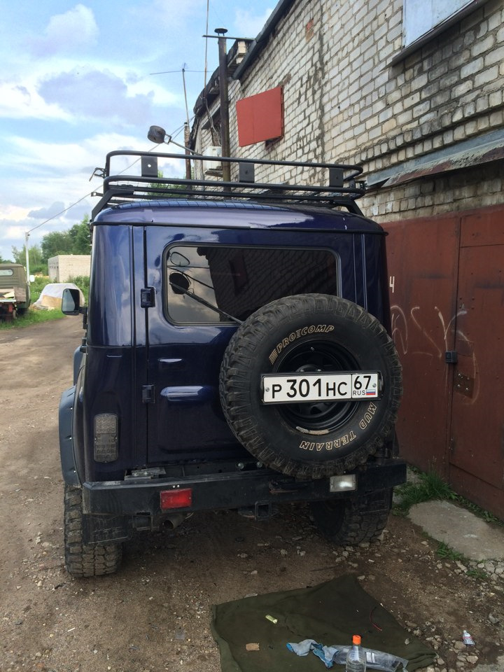 Запчасти на хантер. Запасное колесо на УАЗ Хантер. УАЗ Хантер задний номер на запаску. Запасное колесо УАЗ Hunter. Кронштейн запаски УАЗ 469.