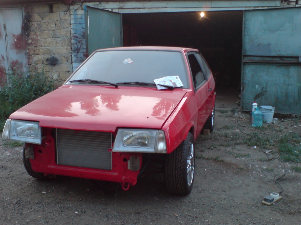 Ваз 2108 разобранная. Ваз 2109 в гараже. Разобрали 2108. Ваз 2108 разобранная. Ваз 2108 в разборе.