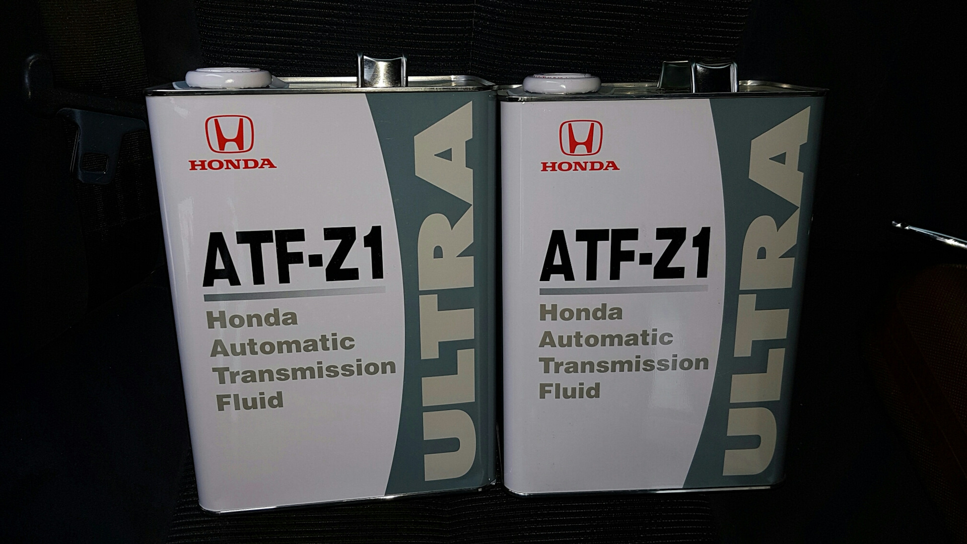 Масло honda z1. Honda ATF Z-1. ATF z1 Mazda. ATF z1 Honda артикул. Масло z1 для АКПП Хонда.