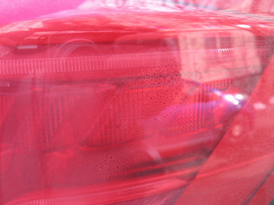 Задний фонарь всё равно потеет — Lifan X60, 1,8 л, 2017 года ...