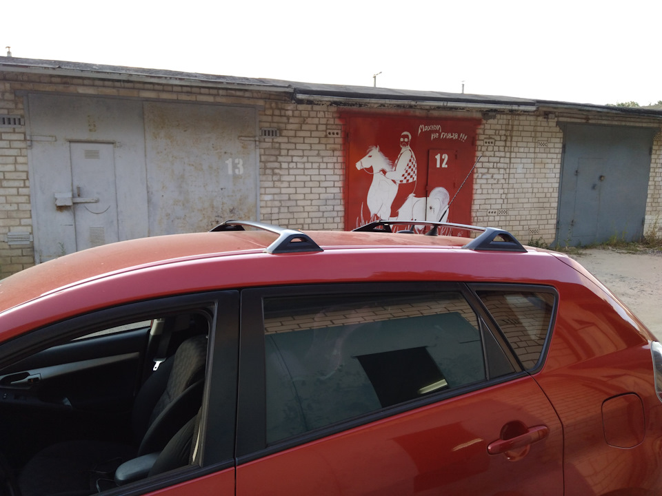 Рейлинги на крышу — Pontiac Vibe (2G), 1,8 л, 2008 года | просто так ...