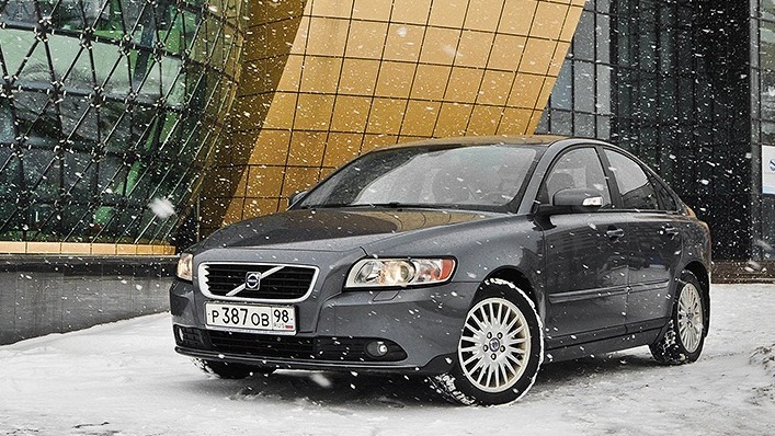 S 40 15. Вольво s40 2. Volvo s40 II 1.8 Flexifuel. Volvo s40 Snow. Шведские автомобили Volvo s40.