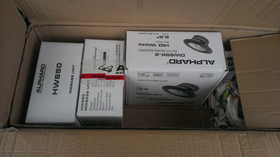 Новые колоночки ))) и прощай саб ((( — Mazda 2 (2G), 1,5 л, 2004 года ...