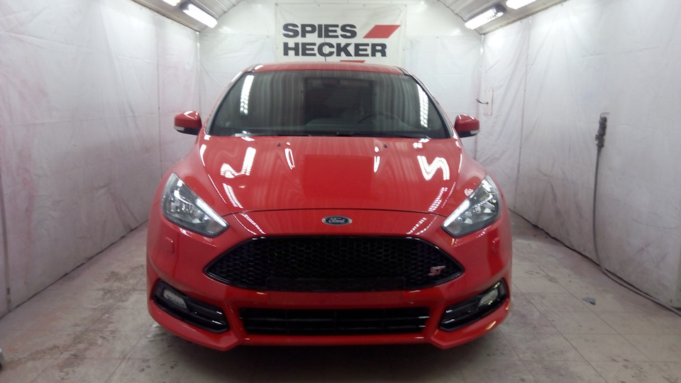 Focus St 2 Рестайлинг красный