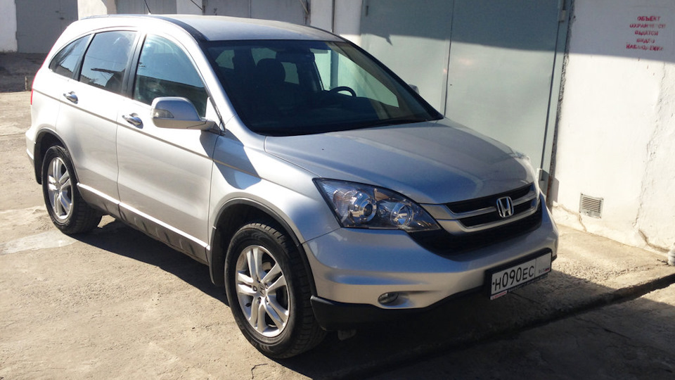 Дром куйбышев новосибирская область. Honda CR-V 2011 2.0. Honda CR-V 201. Хонда 2.0 CRV. Хонда СРВ 2011 серый металлик.