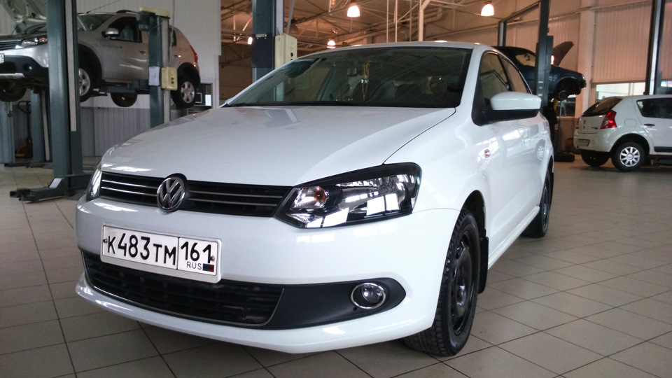 Volkswagen Polo sedan 2014 Р±РµР»С‹Р№