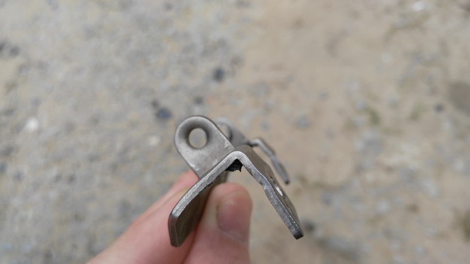 9595e36s 960 антенна тойота рав 4 в крышу