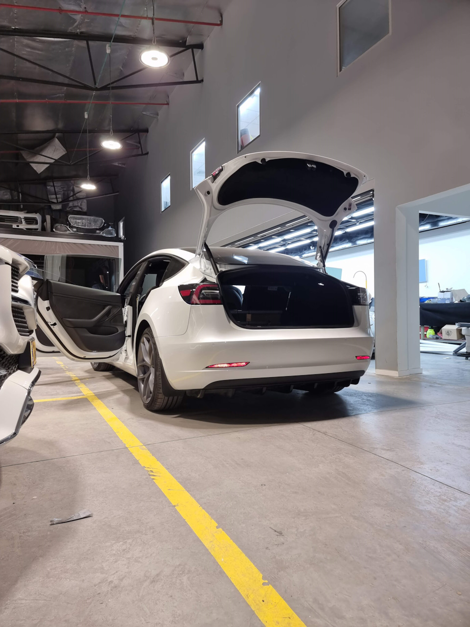 Фото в бортжурнале Tesla Model 3
