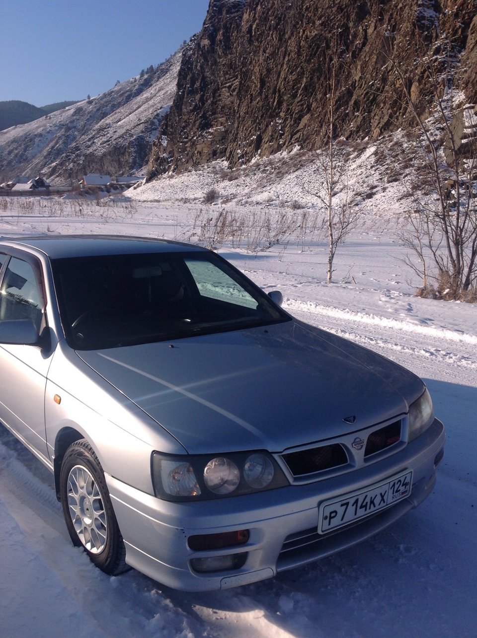 Ниссан блюберд фото. Nissan Bluebird. Nissan Bluebird SSS. Ниссан Блюберд SSS 2000. Nissan Bluebird u14 SSS.