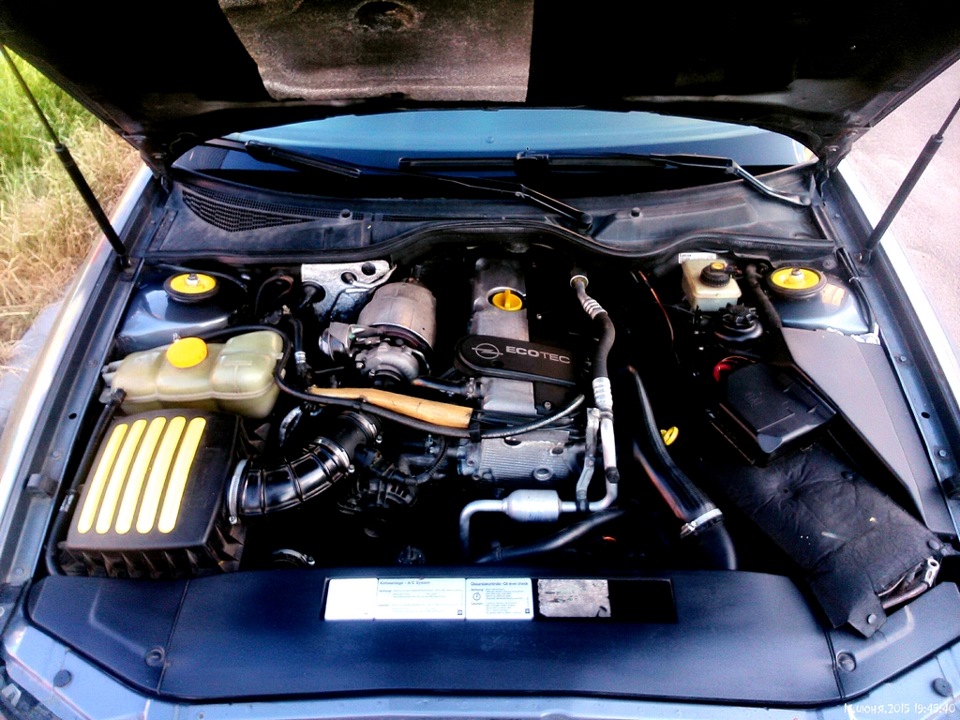 Замена стоек стабилизатора и немного стайлинга — Opel Omega B, 2,2 л ...