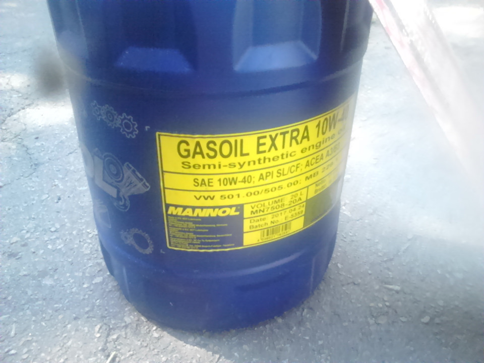 Фото в бортжурнале Audi 100 (C3)