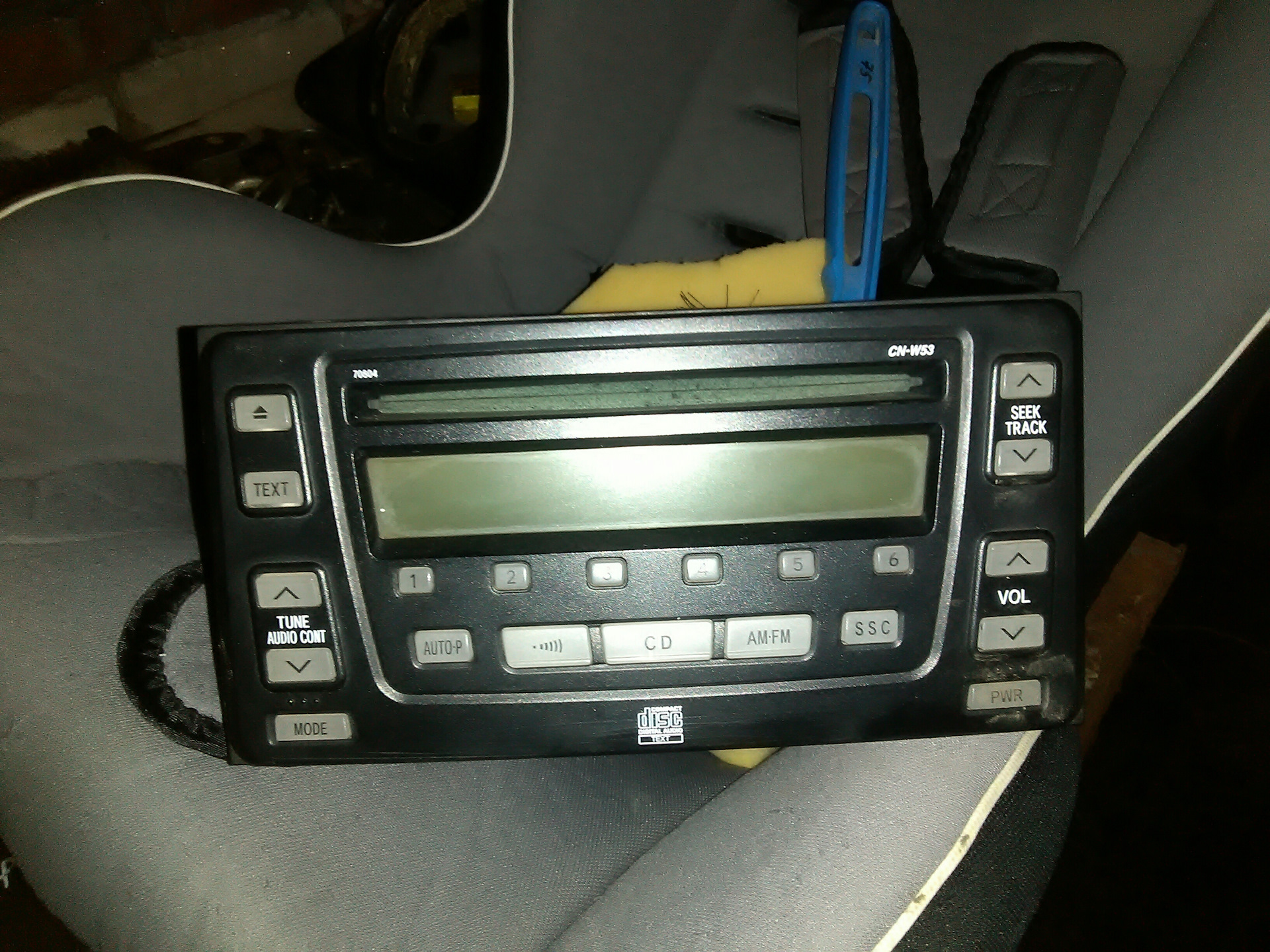 Тойота пробокс как снять магнитолу Замена штатной магнитолы - Toyota Probox, 1,3 л, 2003 года автозвук DRIVE2