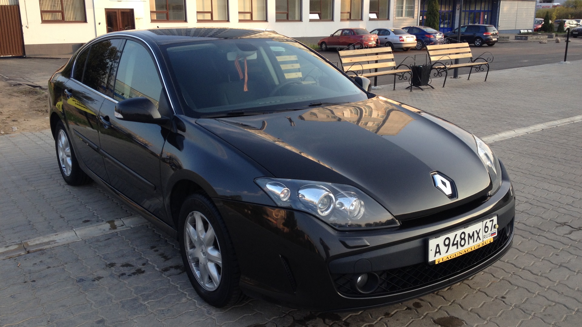 3 2009 год. Рено Лагуна 3 2009 год. Рено Лагуна 3 2009 года хэтчбек. Renault Laguna 1 2009 год. Клиренс Рено Лагуна 3.