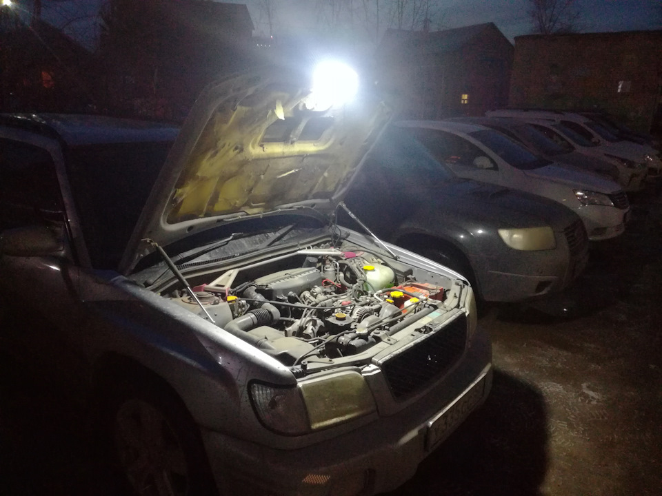 Свет под капотом. — Subaru Forester (SF), 2 л, 2001 года | аксессуары ...