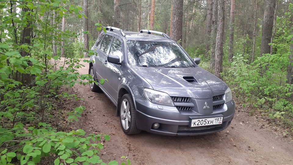 Mitsubishi outlander 2004 главная дорога