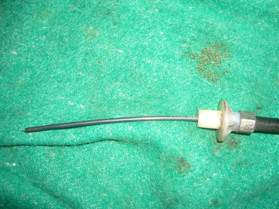 трос сцепления, новая резина и ЛУЖИ — Ford Sierra, 1,8 л, 1987 года ...