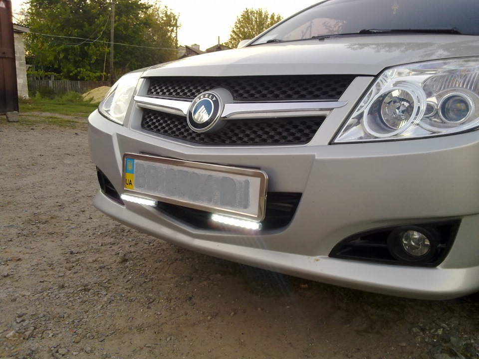 ходовые огни джили