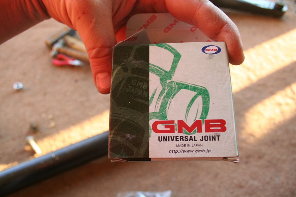 пришло время проставить бумеранг…сменить ссайлентблоки и заменить овалы ...