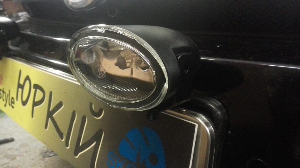 95d2499s 960 крепление противотуманок на номер