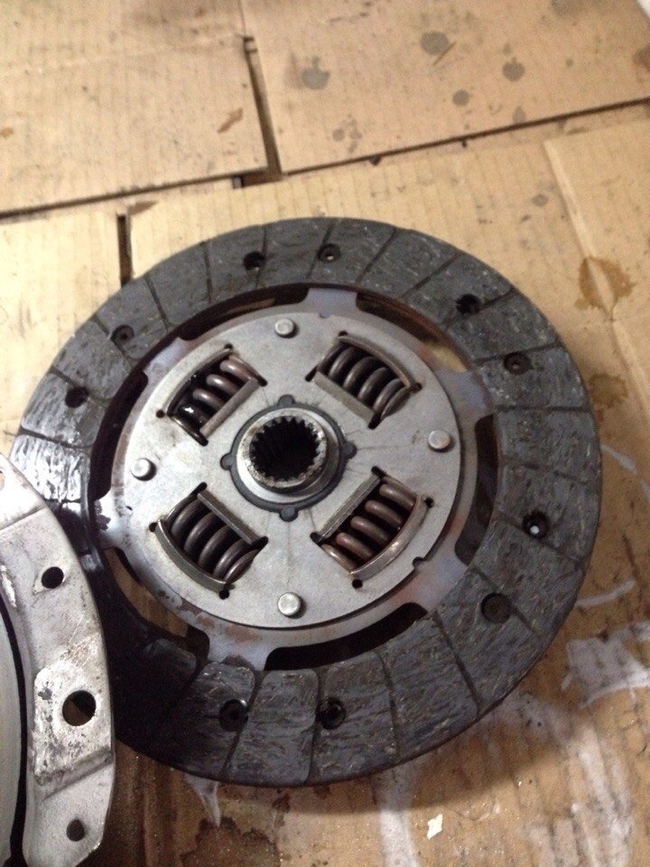 Сжег сцепление… продолжение — Lada 21124, 1,6 л, 2004 года | визит на ...