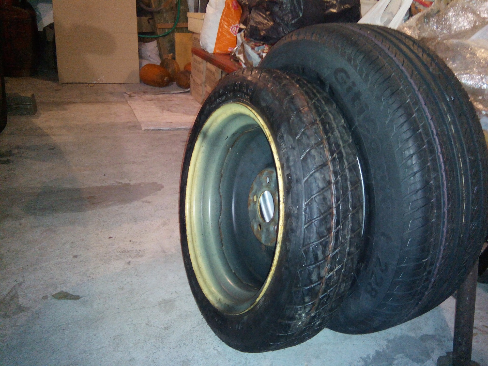 Докатка-запаска. Примерка и расположение в багажнике — Geely Emgrand ...