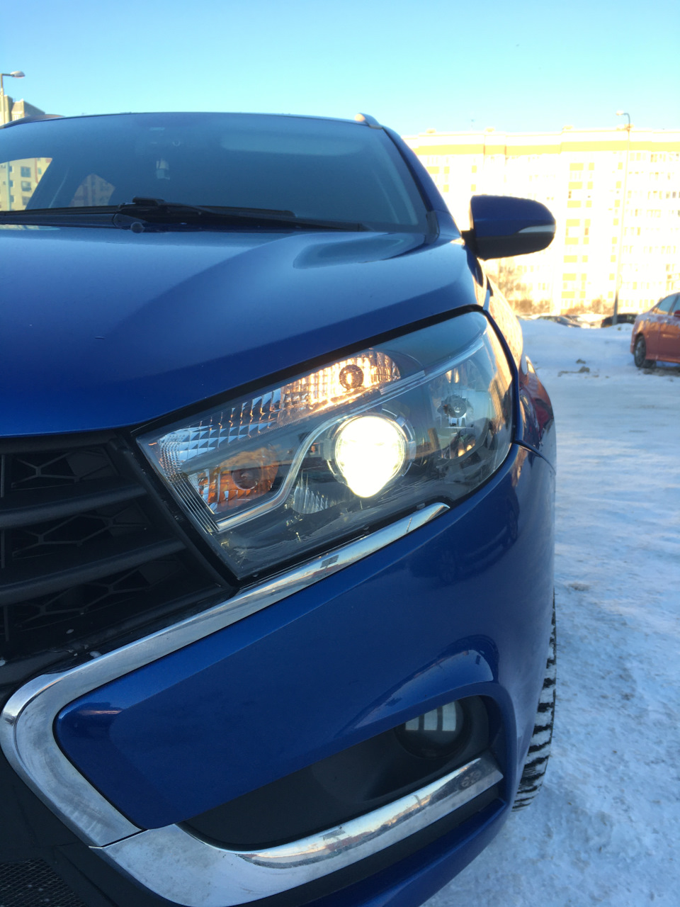 Линзы Ronan в фары веста св — Lada Vesta SW (1G), 1,6 л, 2020 года ...