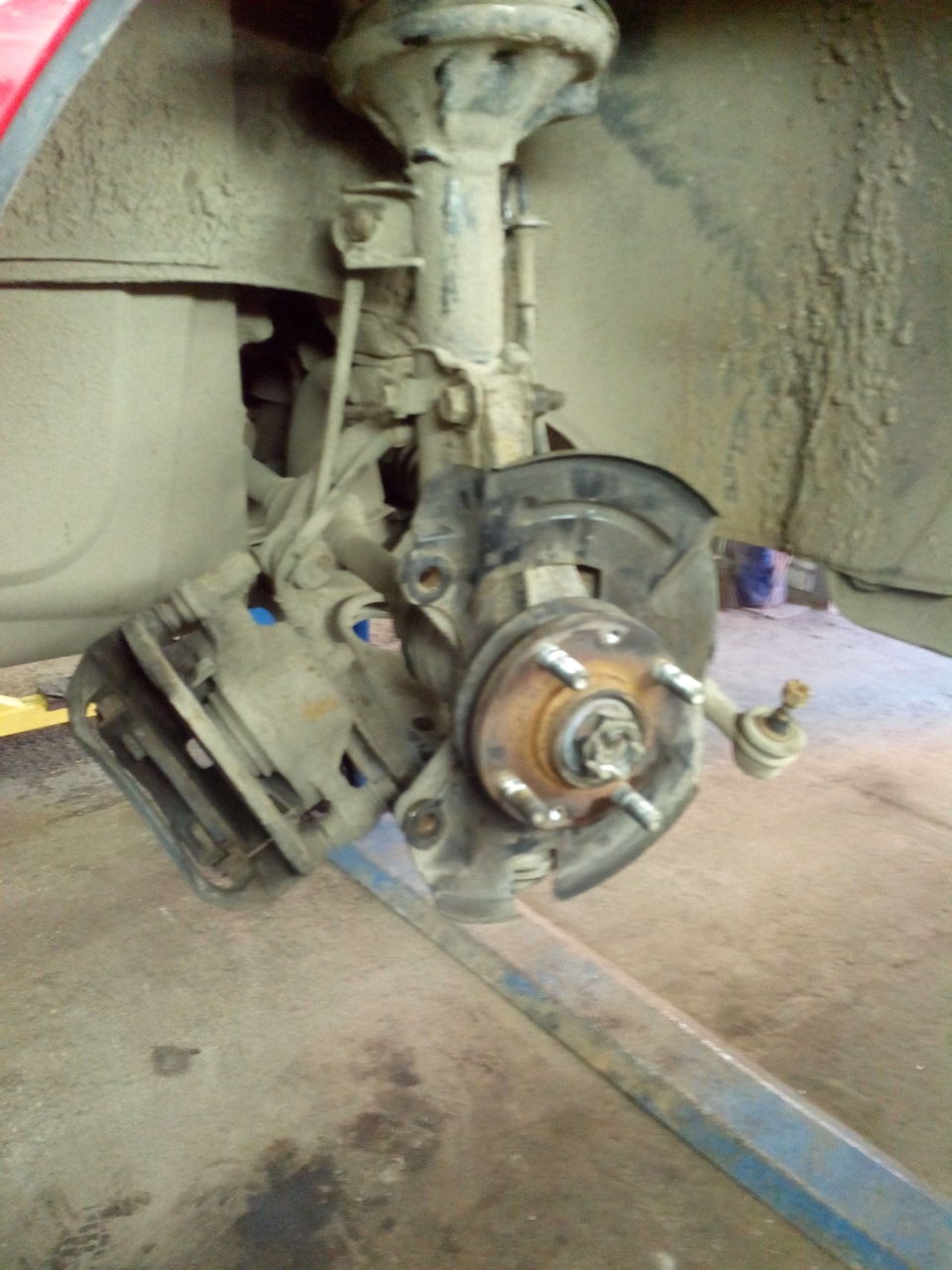 Замена резинок стабилизатора — Hyundai Getz, 1,4 л, 2007 года | визит ...