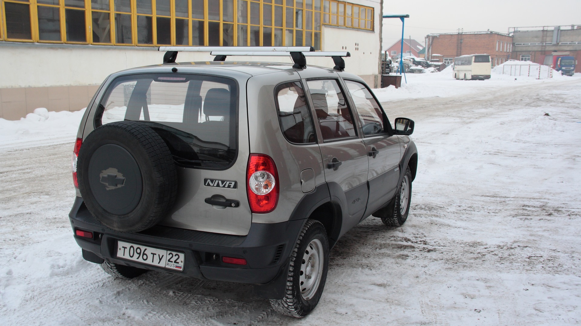 Chevrolet Niva 1.7 бензиновый 2012 | не машина, а песня! на DRIVE2