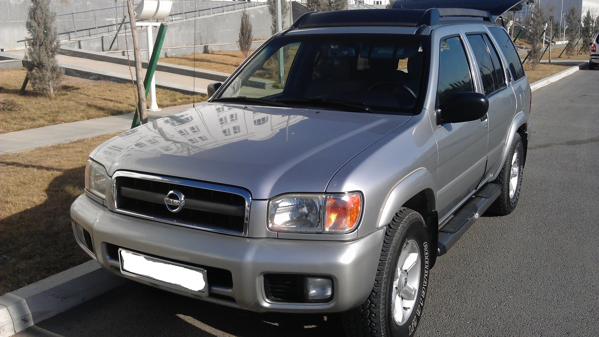 Патфайндер 3.5 отзывы. Nissan Pathfinder 2003. Ниссан Патфайндер 2003 года. Ниссан Патфайндер 2000 3,5. Nissan Pathfinder 2003 Japan.