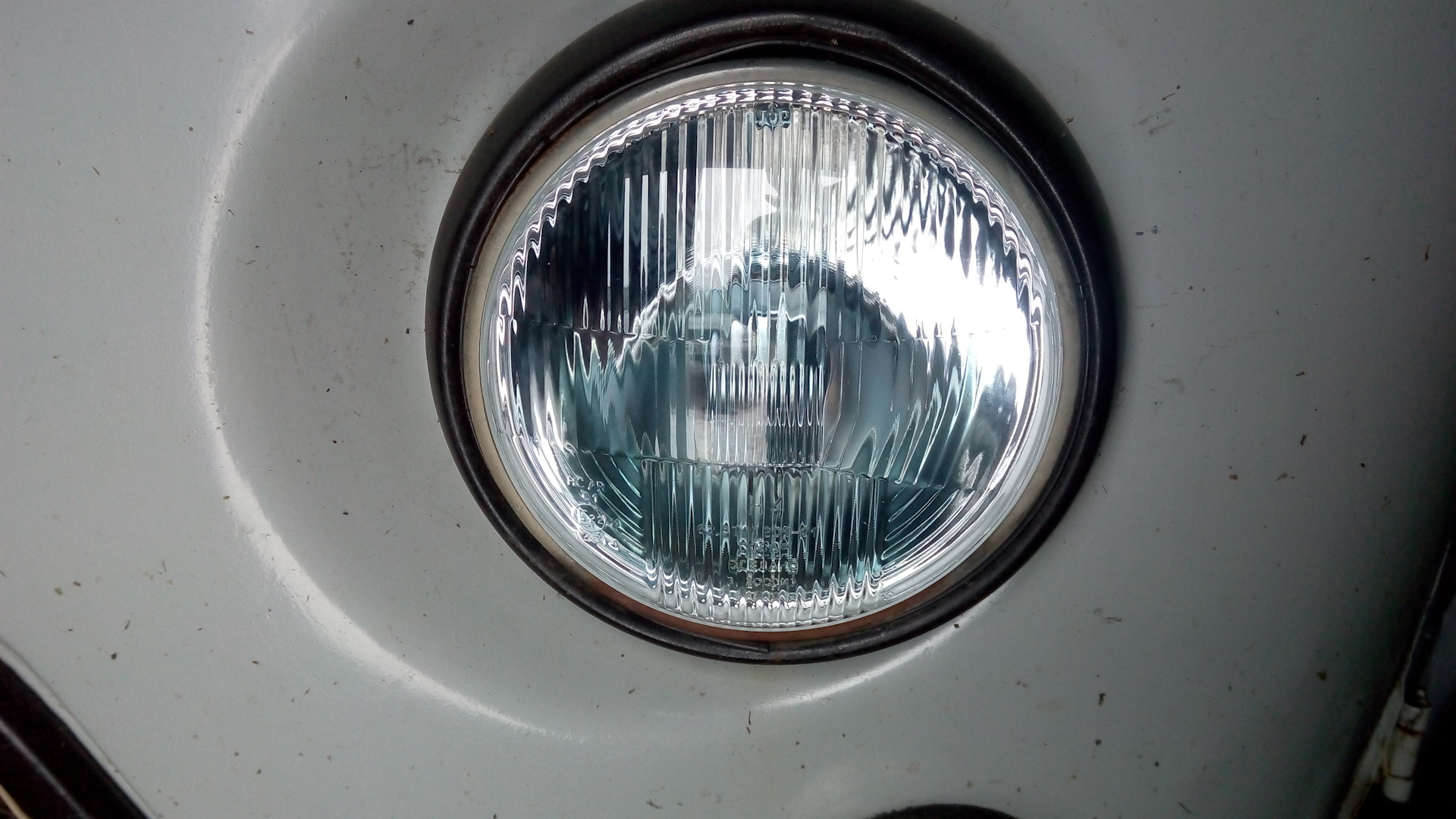 Светодиодные фары на уаз 3303. Оптика депо для уаз. Накладки на уаз 3303. Стиль уаз 3303. Фара уаз 3303.