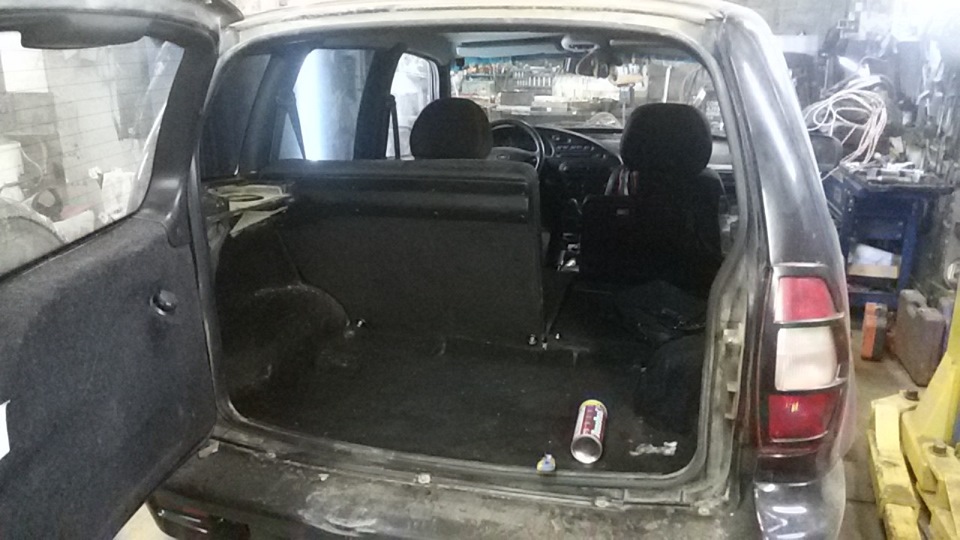 Багажник часть 1 — Chevrolet Niva (1G), 1,7 л, 2008 года | аксессуары ...