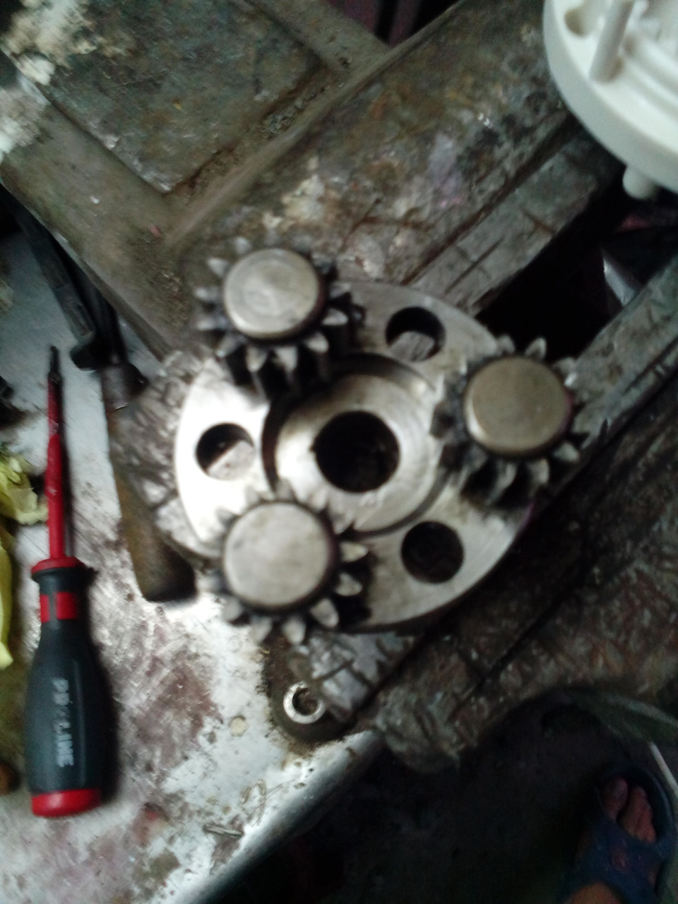 Стартер — Volkswagen Transporter T3, 1,6 л, 1985 года | своими руками ...