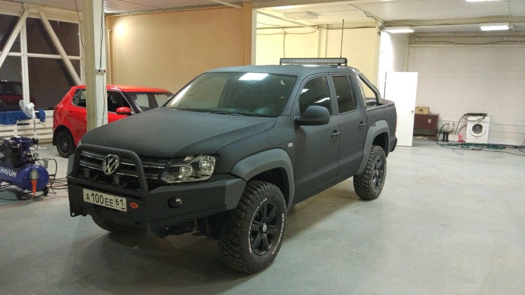 Volkswagen Amarok зелёный Раптор