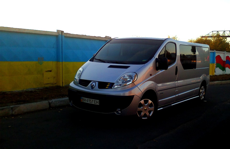 Самодельные пороги. — Renault Trafic (2G), 2 л, 2007 года | тюнинг | DRIVE2