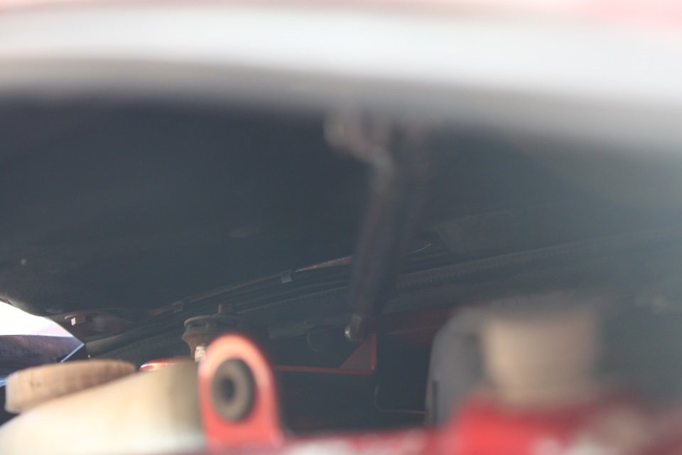 Изготовление и установка газового упора капота Калины — Сообщество «ВАЗ ...