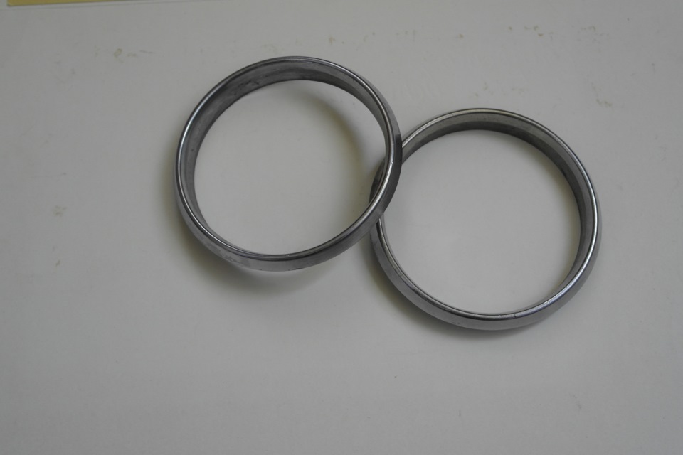 Кольца крана 1 1 2. Хромированные кольца Honda cb400 95-98. Хромированные кольца Урал 375. Кольцо хромированное под смеситель.