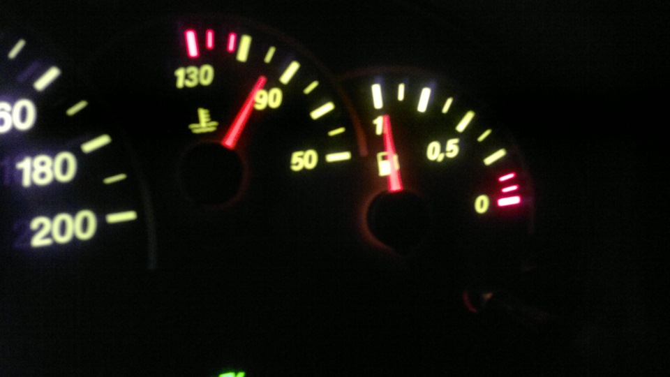 до полного))) — Lada Приора седан, 1,6 л, 2008 года | заправка | DRIVE2