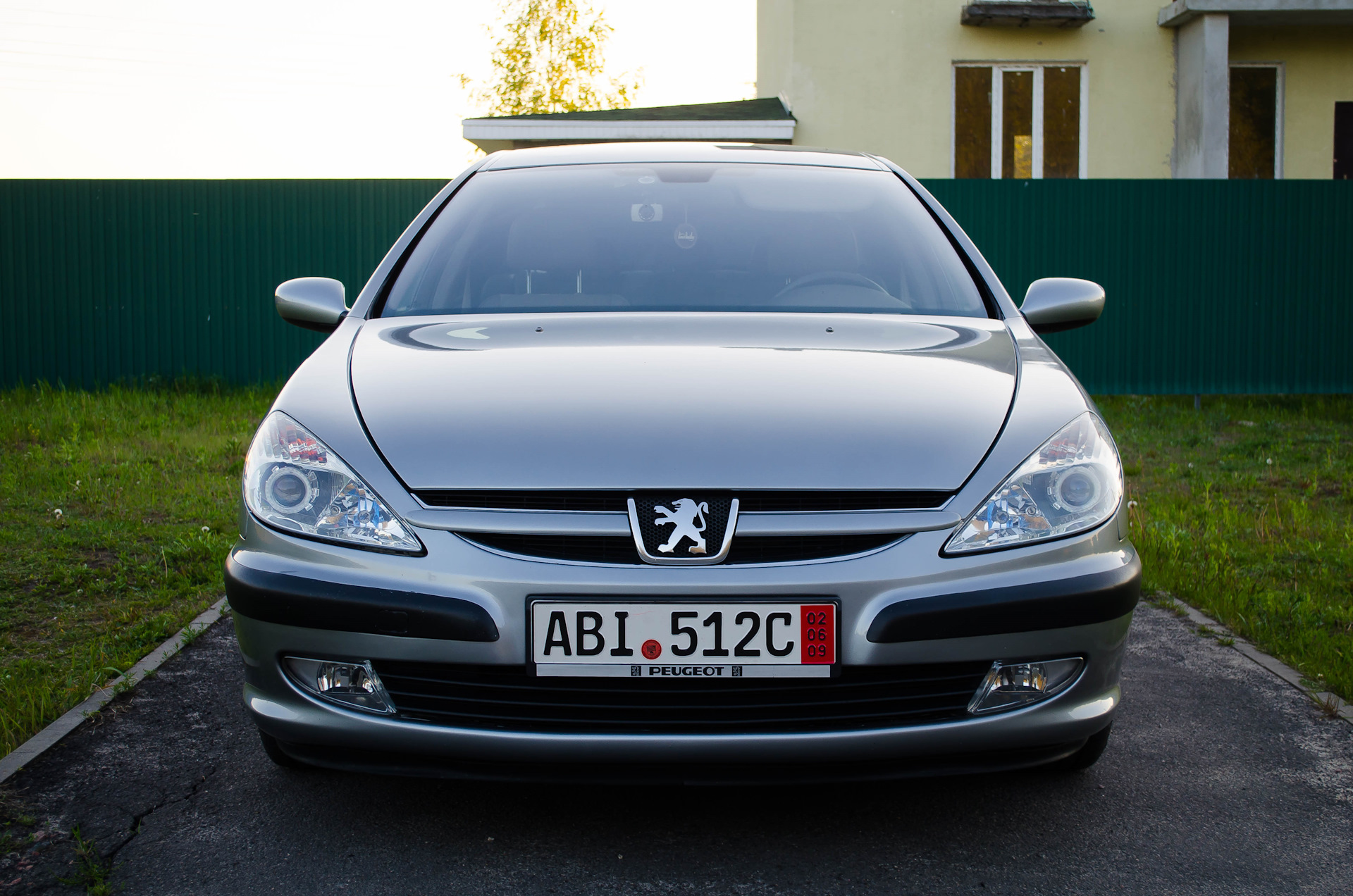 Peugeot 607. Пежо 607 Рестайлинг. Peugeot 607 r18. Пежо 607 тонированный. Новый Пежо 607.