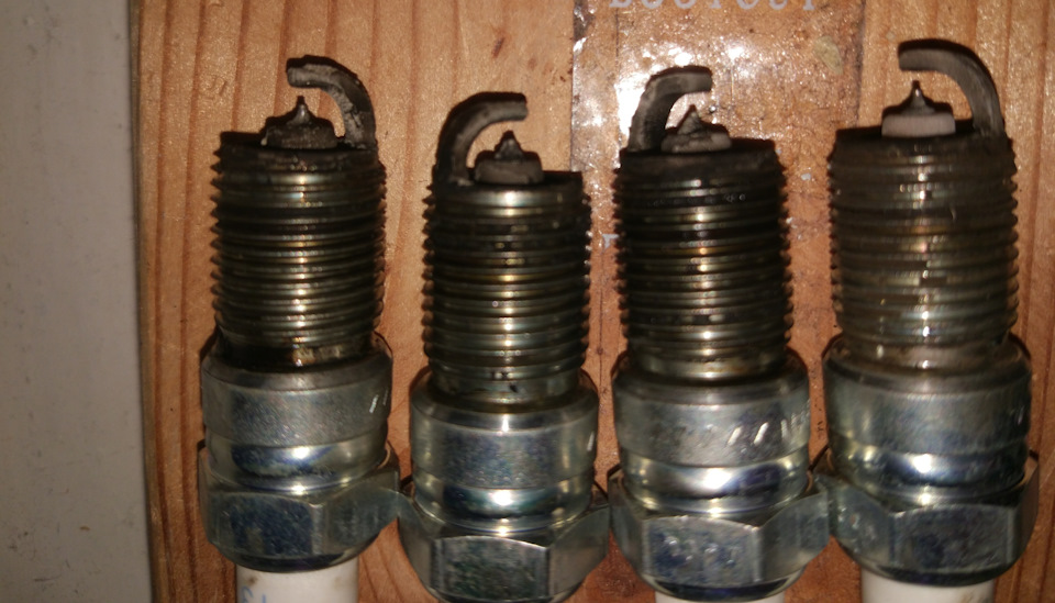 Новые свечи и мягкая педаль сцепления — Mazda 6 (1G), 2,3 л., 2003 года ...