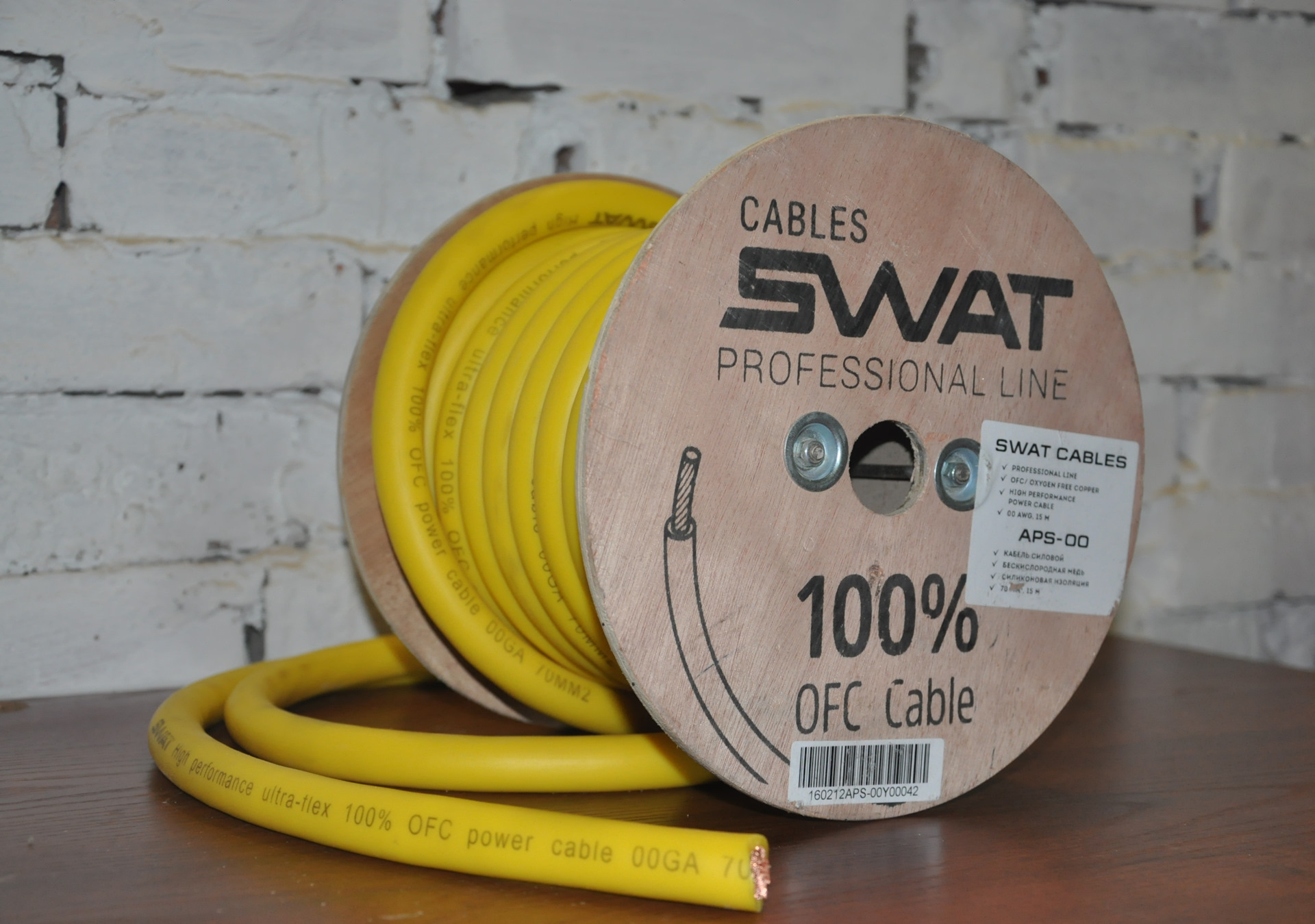 Swat кабели. Силовой кабель SWAT 0ga. Силовой кабель сват 20 мм. Провод SWAT 4ga красный. Сват 00 кабель.